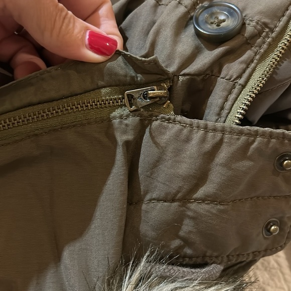 AEO winter hooded Coat. Medium. - Picture 10 of 11